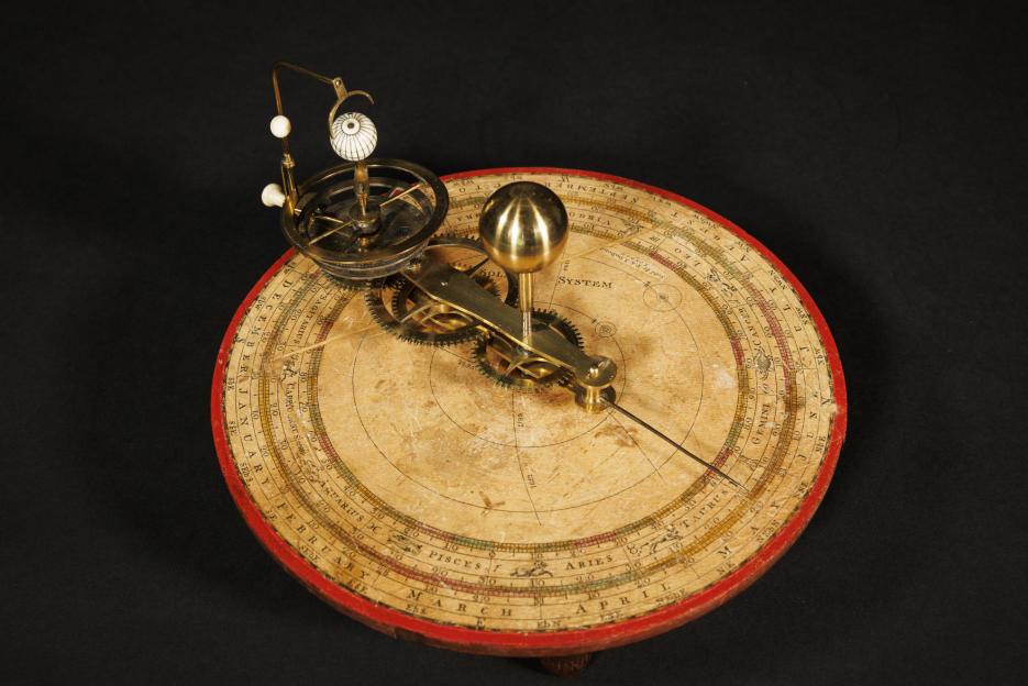 A photo of a portable orrery from 1787