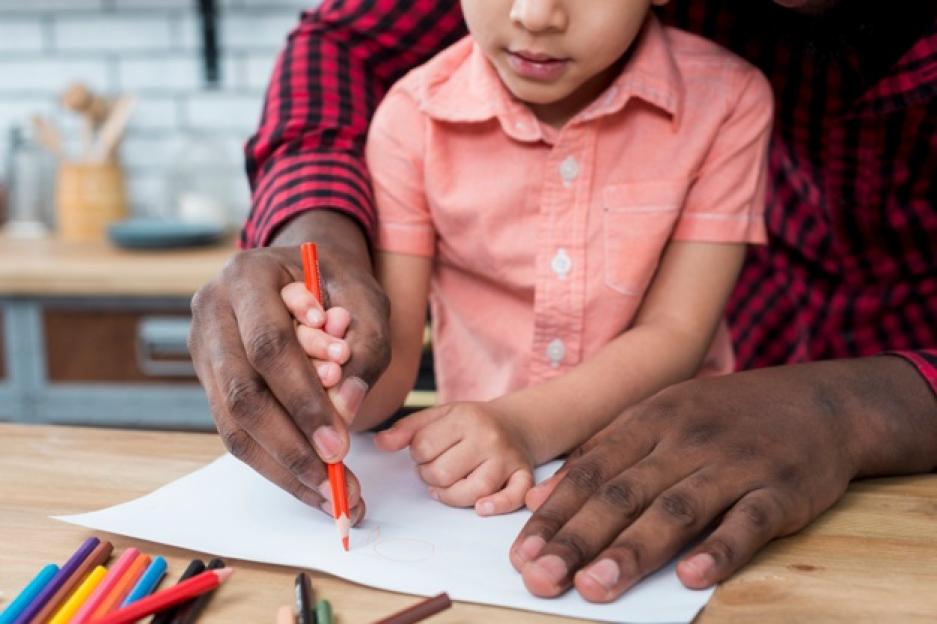 How to Teach Your Child to Write His or Her Name