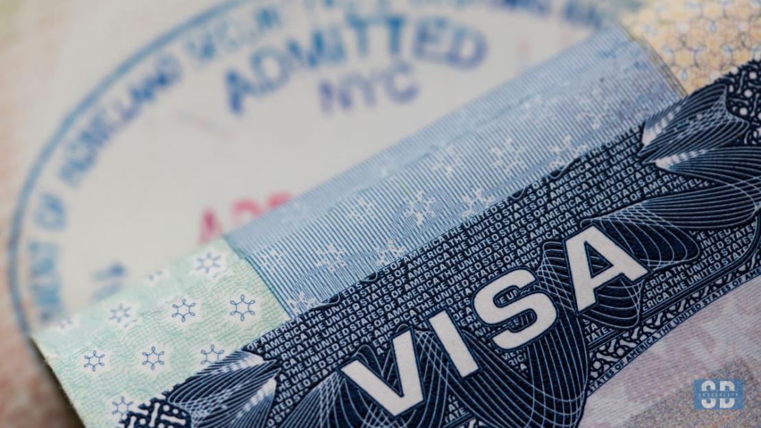 What Are The Best Travel Tips For US Visa Holders To Stay Compliant And Stress-Free?