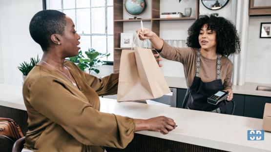 How to Level Up Your Retail Store’s Customer Service: The Ultimate Guide for 2025