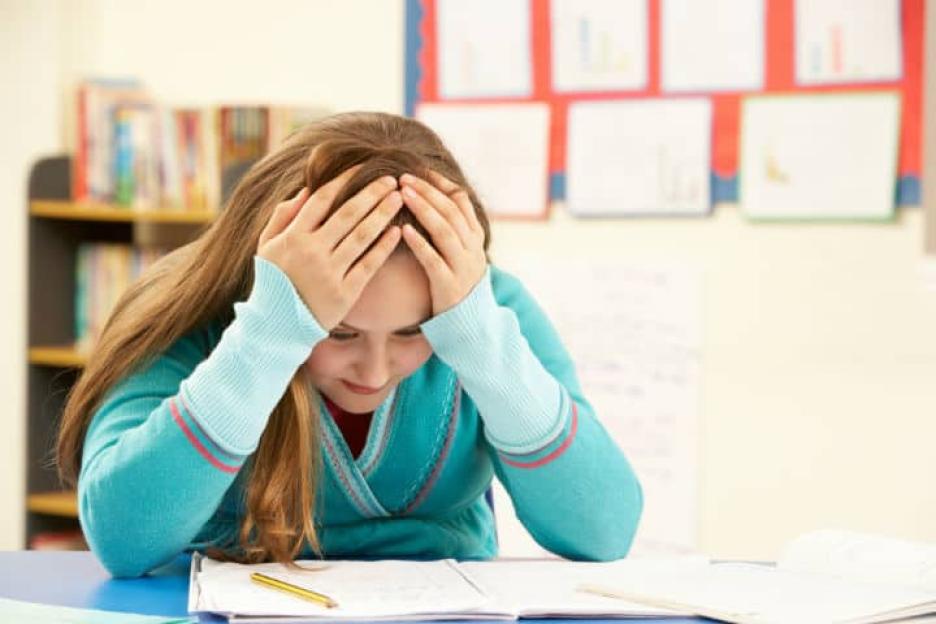 10 Ways To Help A Child Struggling With Reading